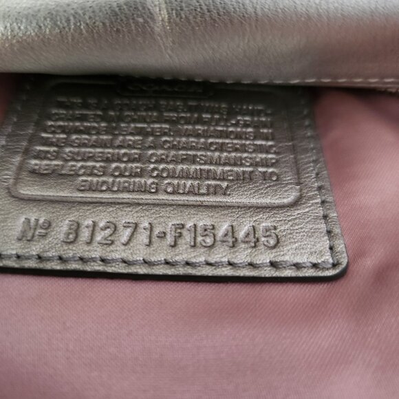 Coach Ashley White & Silver Leather Convertible Shoulder Bag Purse - Picture 16 of 17